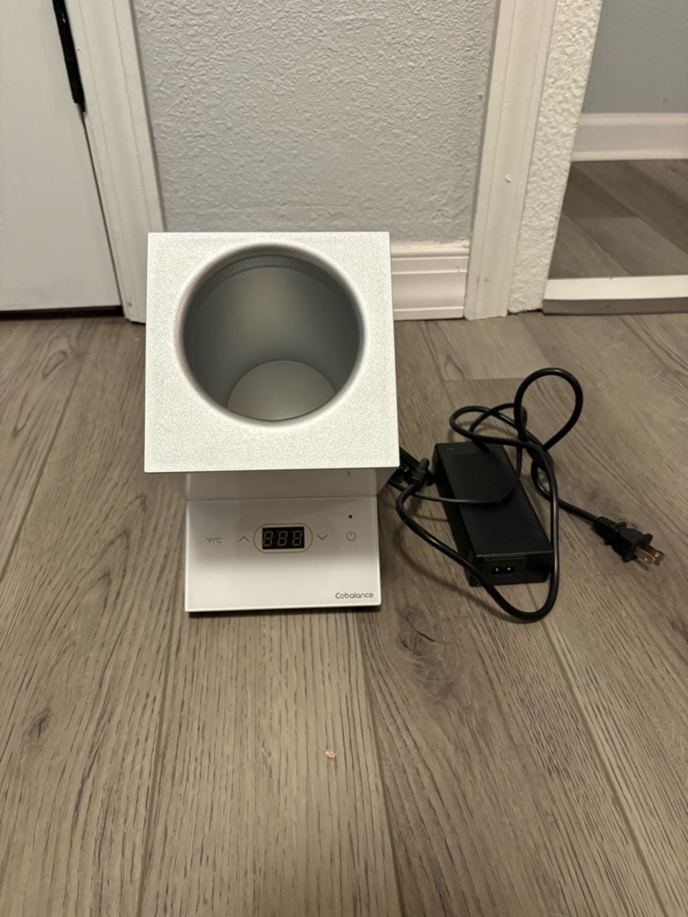 Cobalance Wax Melter - White Electric Wax Warmer